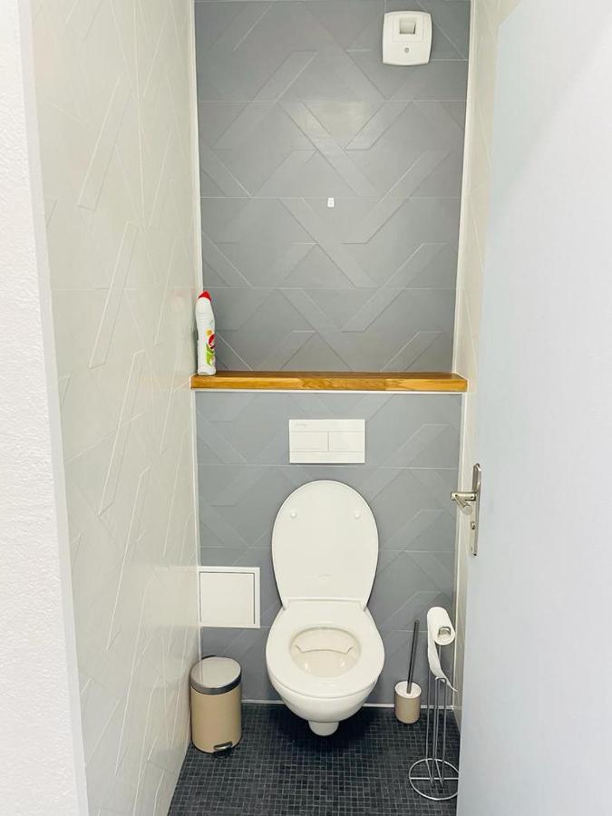 Flatshare Colocation 1 Close To Geneva * Saint-Genis-Pouilly